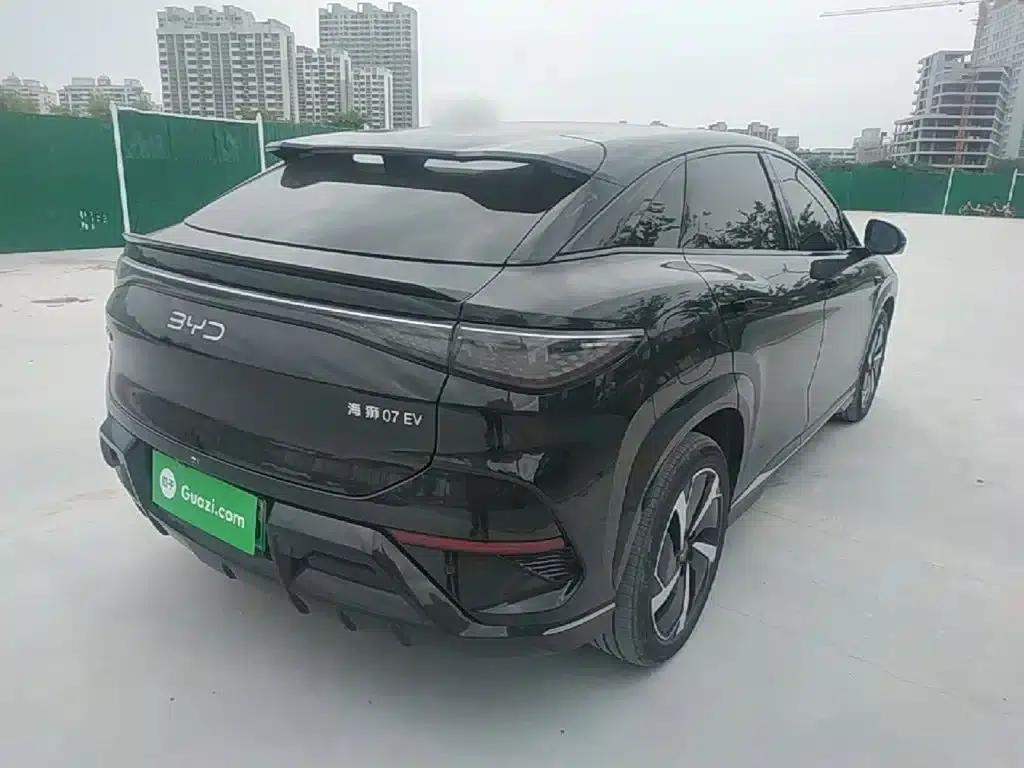 Hiace 07 EV 2024 Model 610 Long Range Version — миниатюра 7