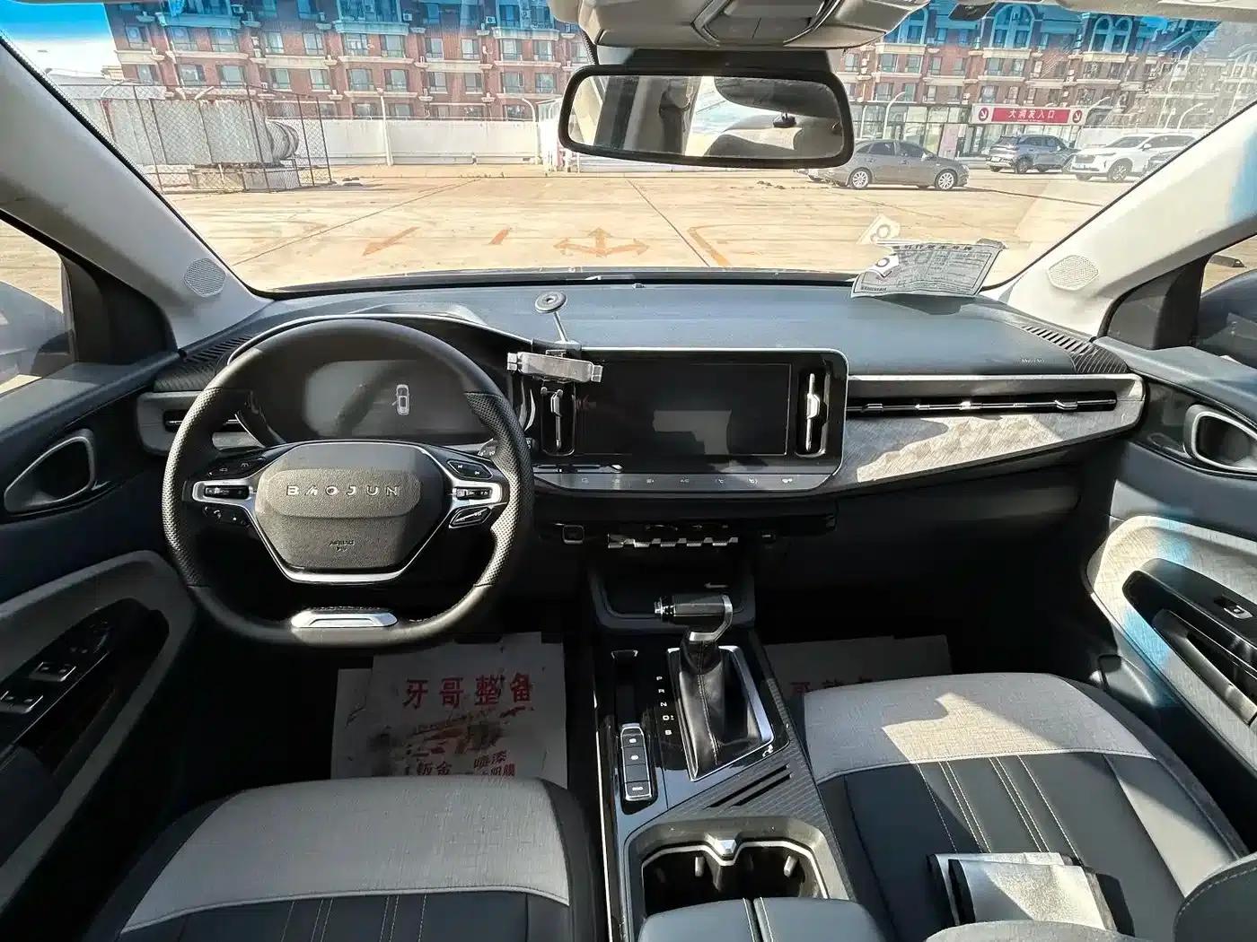 Baojun RM-5 2019 1.5T CVT 24-Hour Online Premium 6-Seater — миниатюра 7