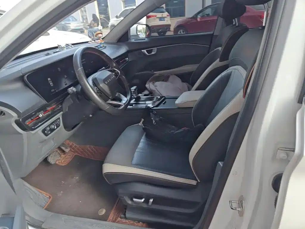 Baojun RC-6 2019 1.5T CVT 24-Hour Online Premium Edition — миниатюра 11