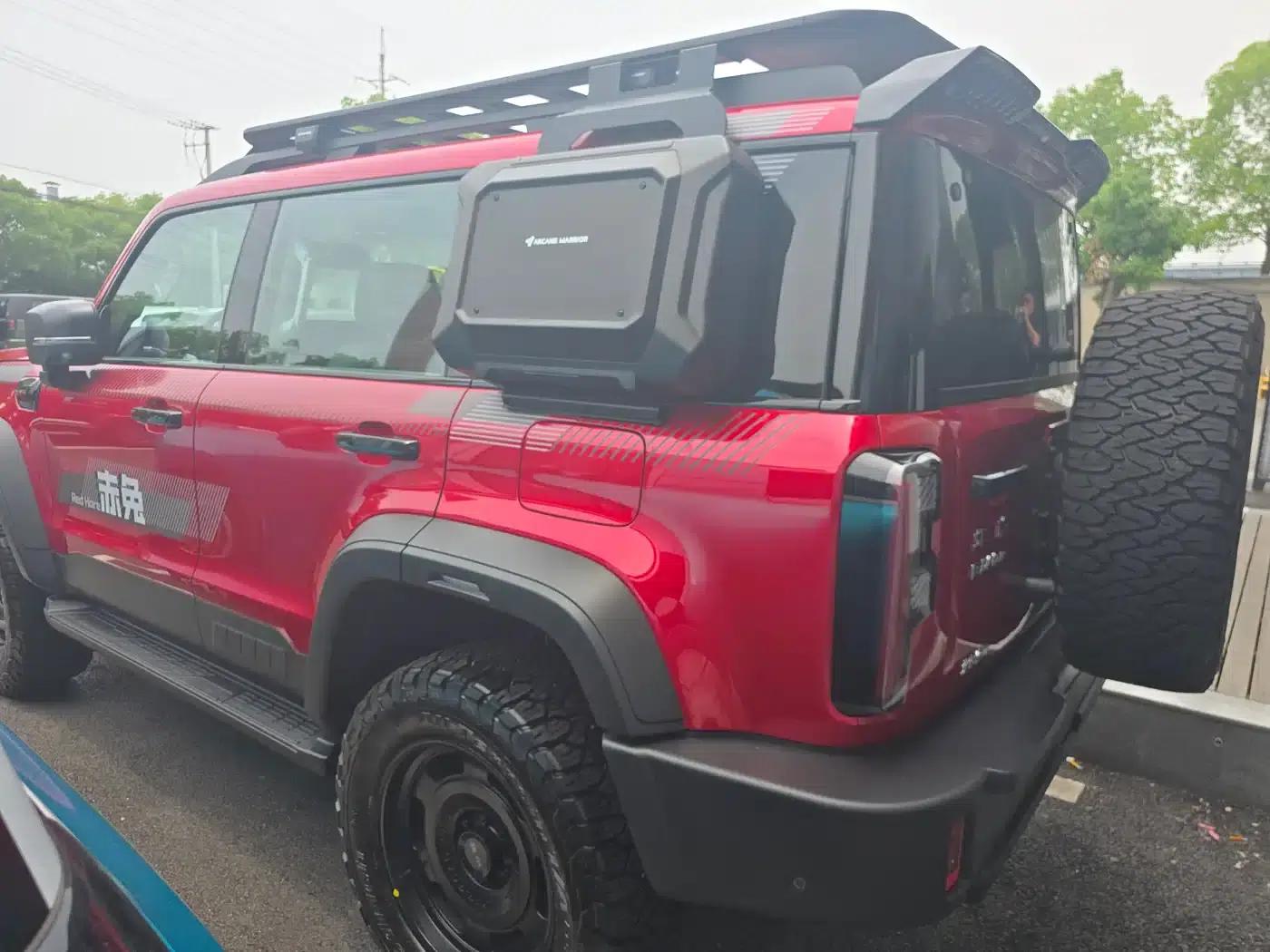 Beijing BJ40 Range Extender 2025 Chitu Edition — миниатюра 4