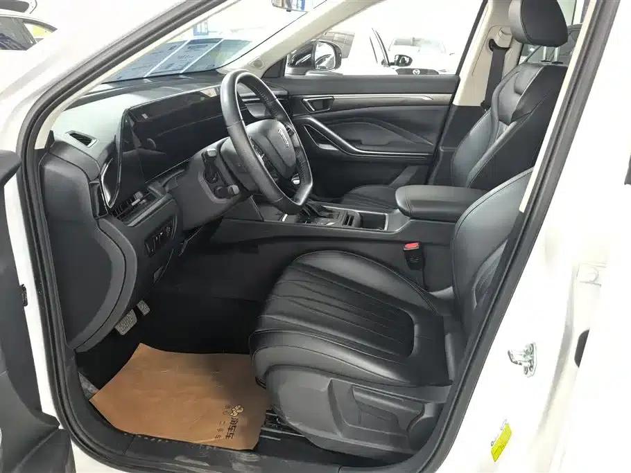 Bestune T55 2022 1.5T Automatic Leap Forward Edition — миниатюра 9
