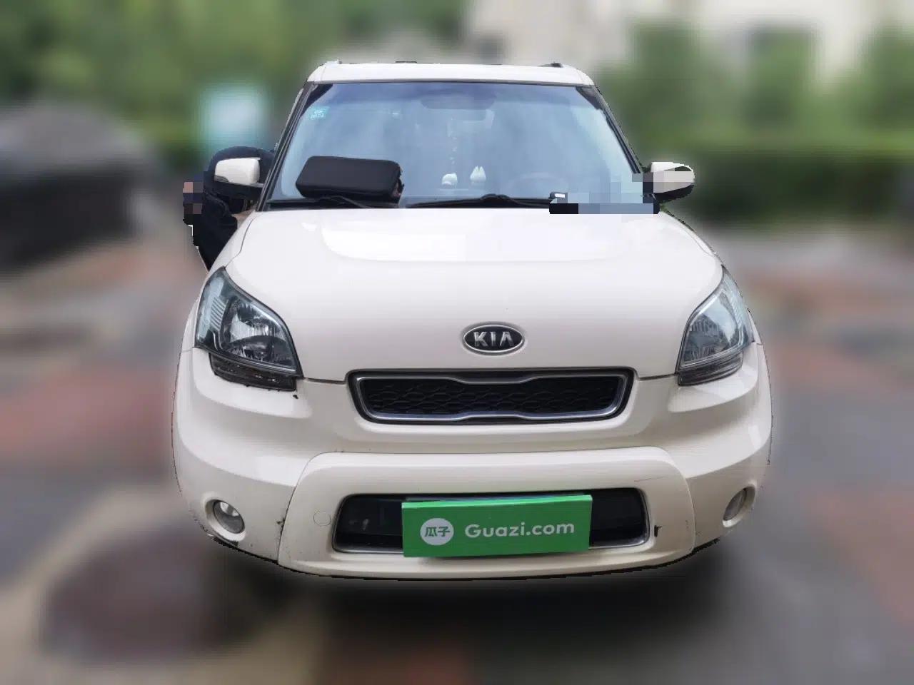 Kia Soul 2013 1.6L AT Premium — миниатюра 2