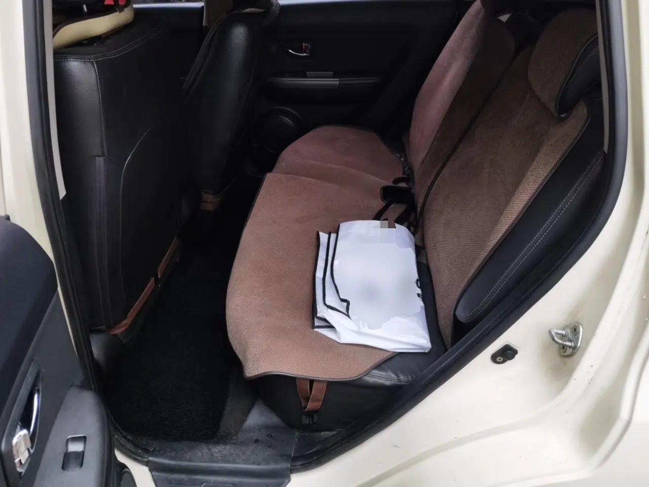 Kia Soul 2013 1.6L AT Premium — миниатюра 17
