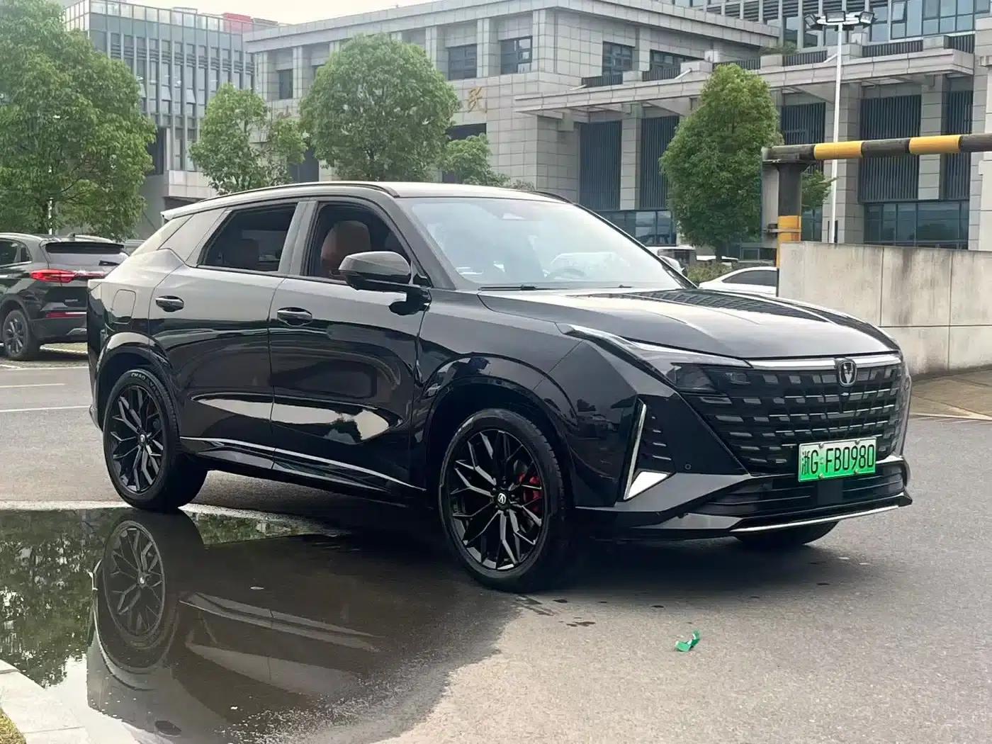 Changan UNI-Z New Energy 2025 Model: Smart New Blue Whale, 125km/h, Battleship Edition — миниатюра 2