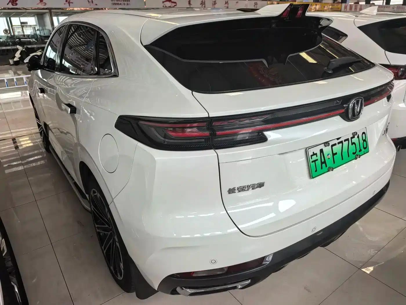 Changan UNI-K Smart Electric iDD 2022 Blue Whale iDD 130km 1.5T Premium Edition — миниатюра 5