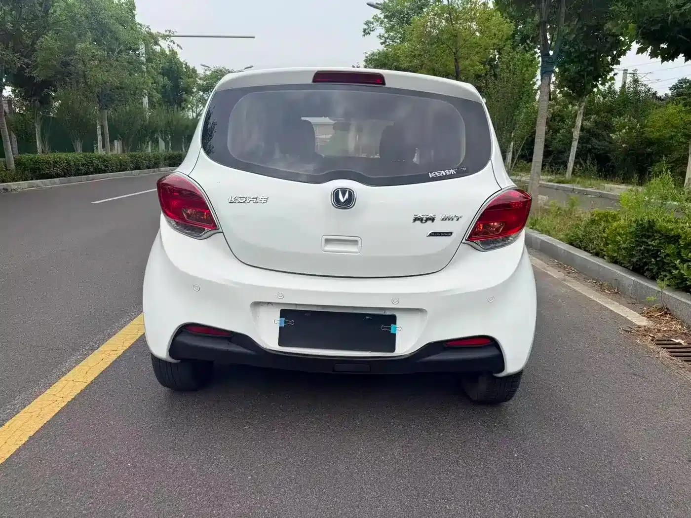 Benben 2015 1.4L IMT Deluxe Edition (National V Emission Standard) — миниатюра 5