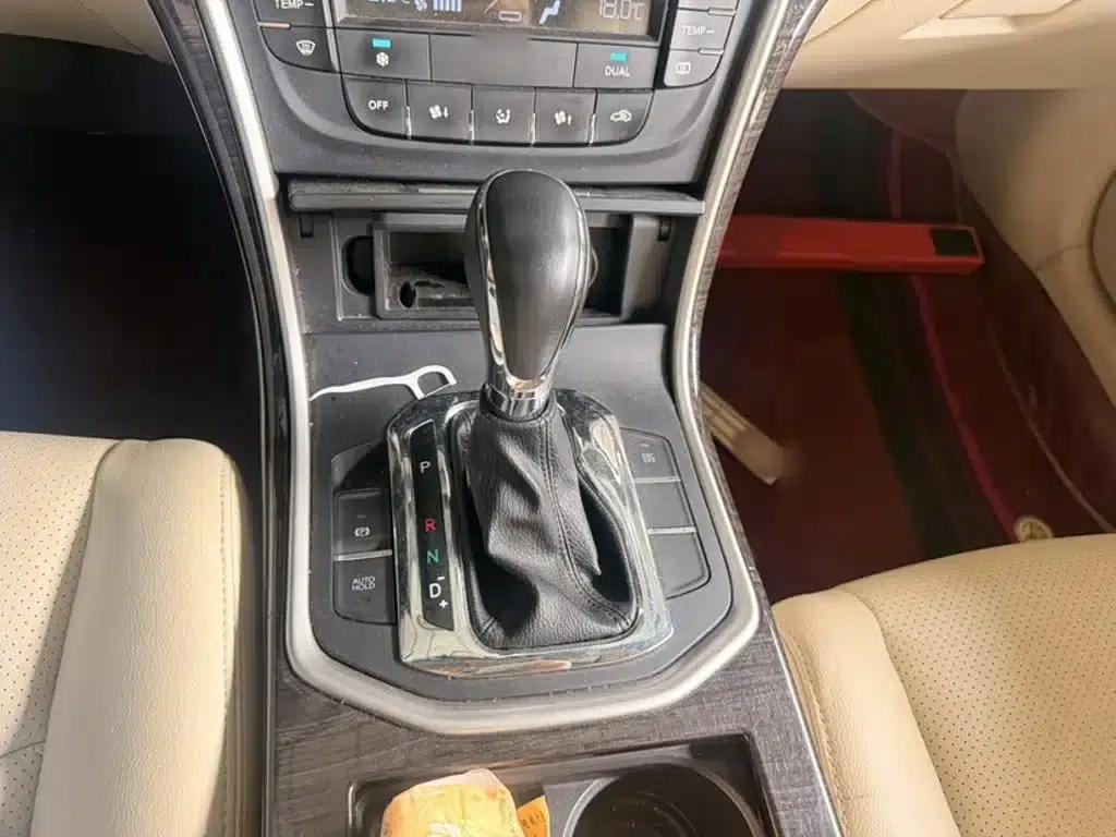 Ruicheng 2013 1.8T Automatic Elite (National V Emission Standard) — миниатюра 15