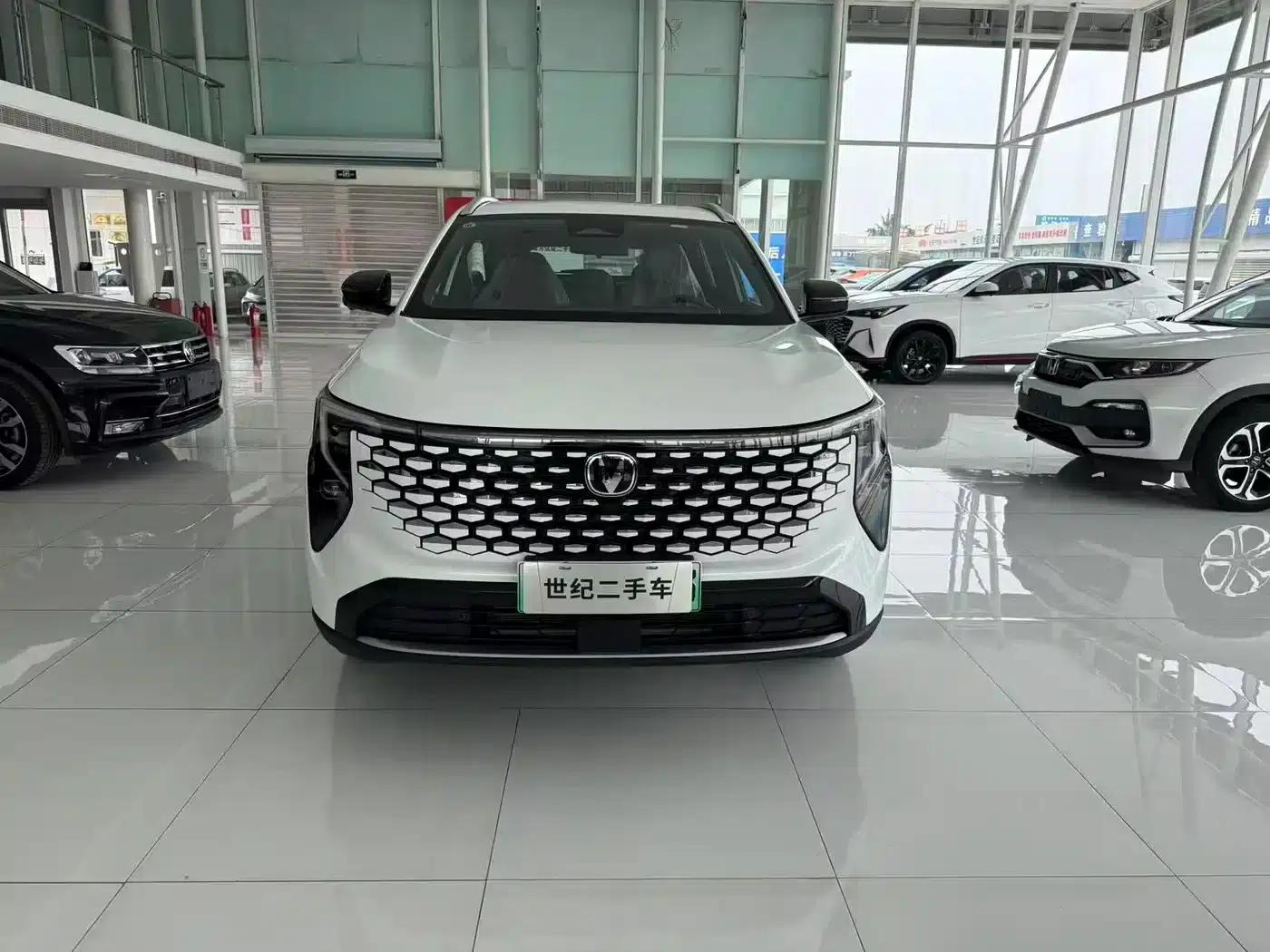 Changan CS55PLUS PHEV 2026 Smart New Blue Whale 125km Smart Edition — миниатюра 2