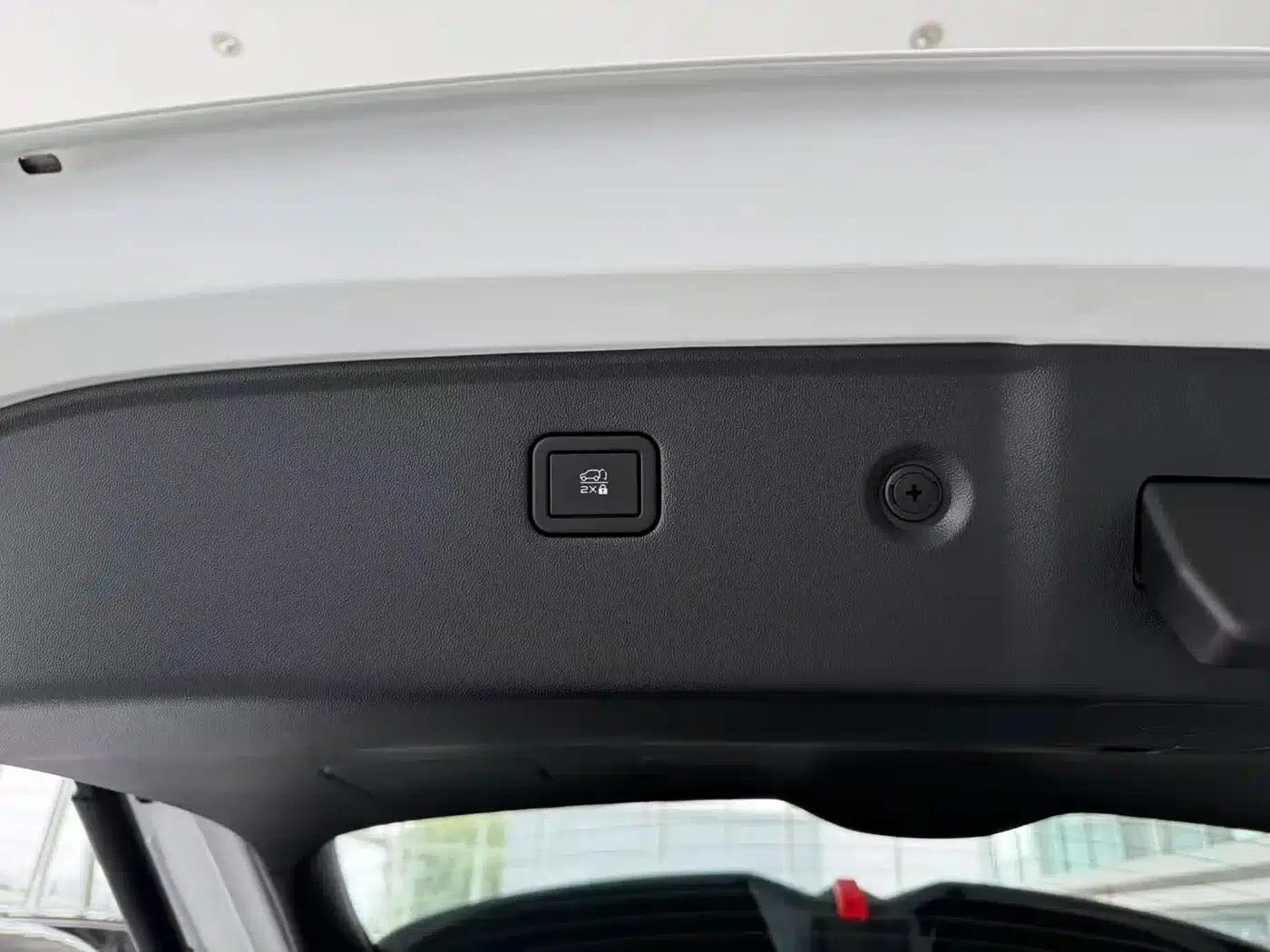 Changan CS55PLUS PHEV 2026 Smart New Blue Whale 125km Smart Edition — миниатюра 15