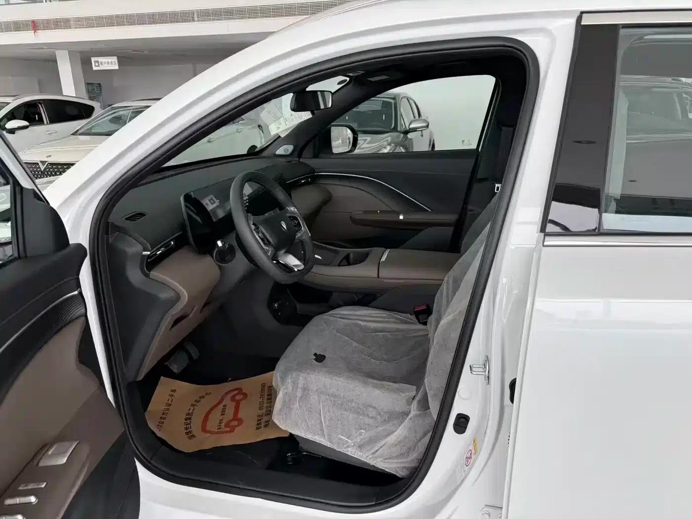 Changan CS55PLUS PHEV 2026 Smart New Blue Whale 125km Smart Edition — миниатюра 5