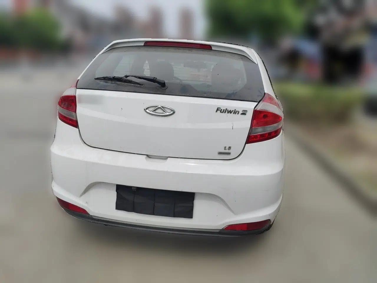 Chery Fengyun 2 2015 1.5L Manual New Edition — миниатюра 5