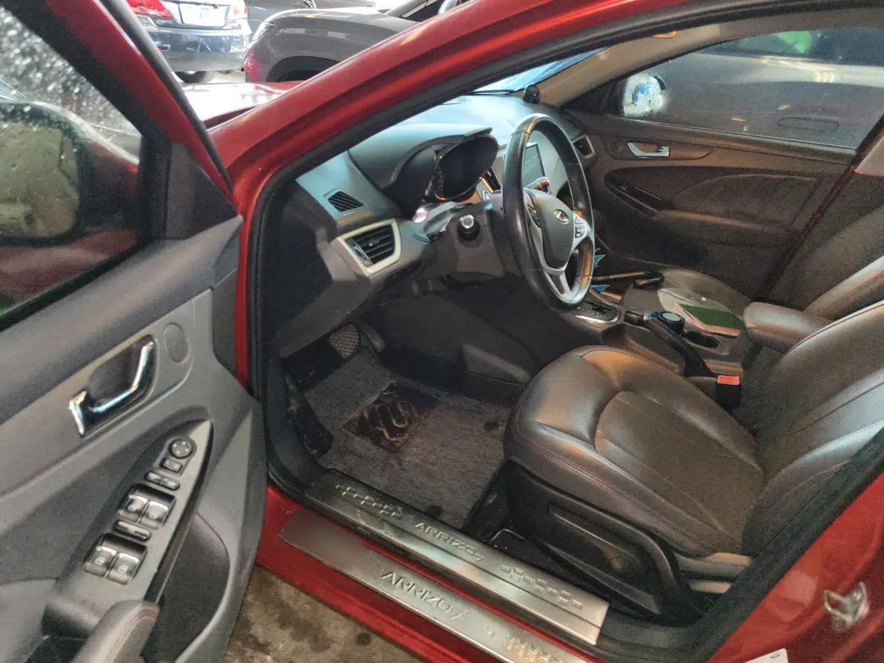Chery Arrizo 7 2016 1.6L CVT ZhiShang Edition — миниатюра 16