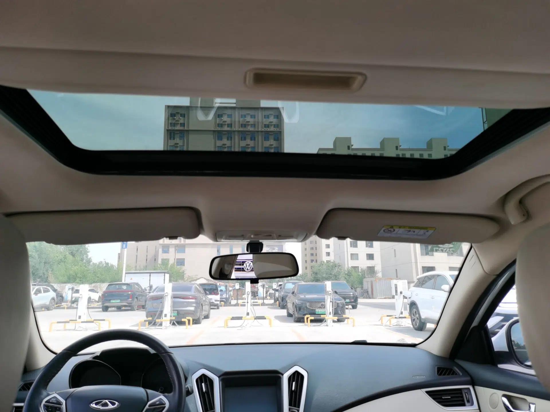 Chery Arrizo 7 2015 1.6L Manual ZhiShang Edition — миниатюра 18