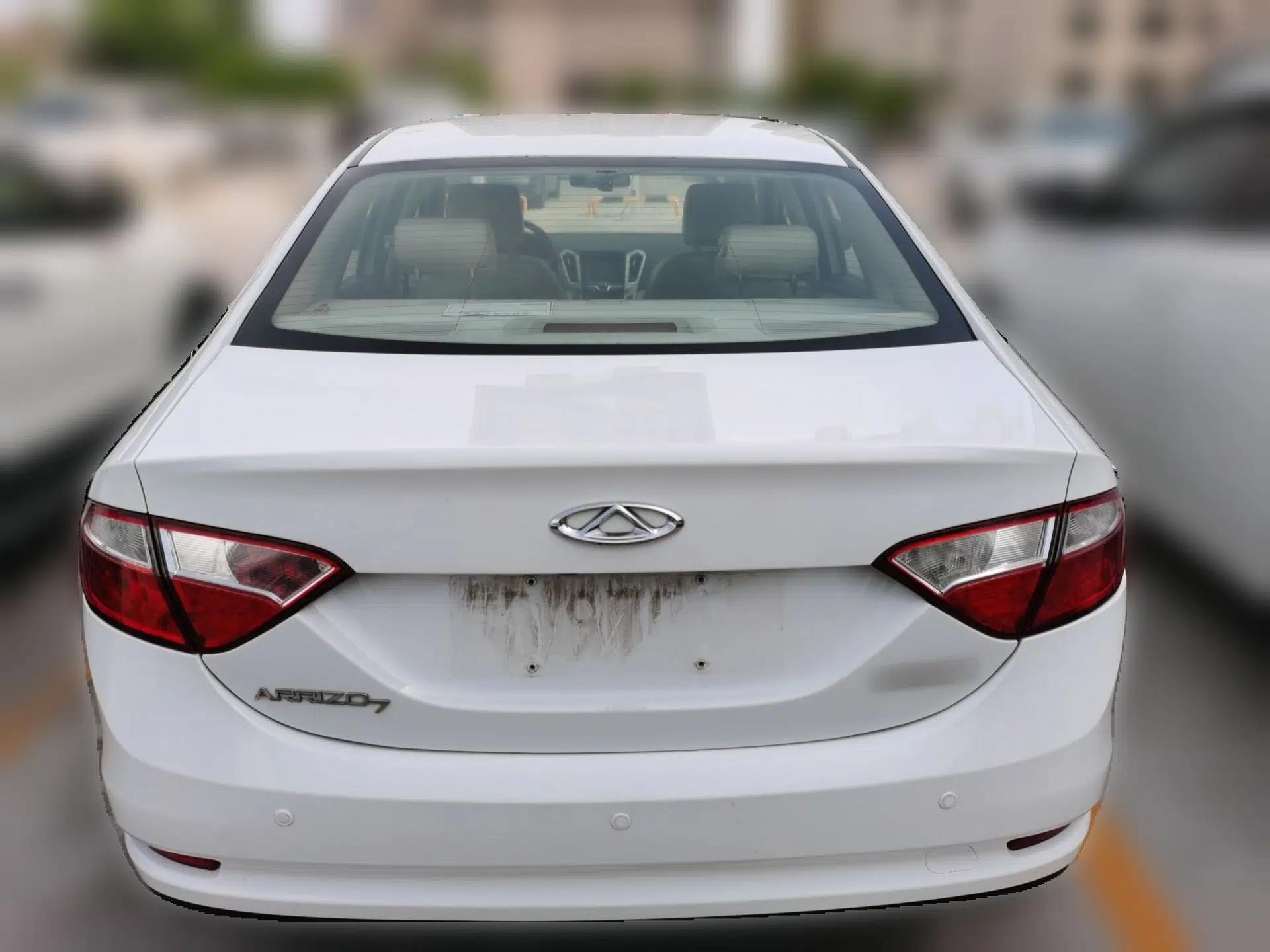 Chery Arrizo 7 2015 1.6L Manual ZhiShang Edition — миниатюра 5