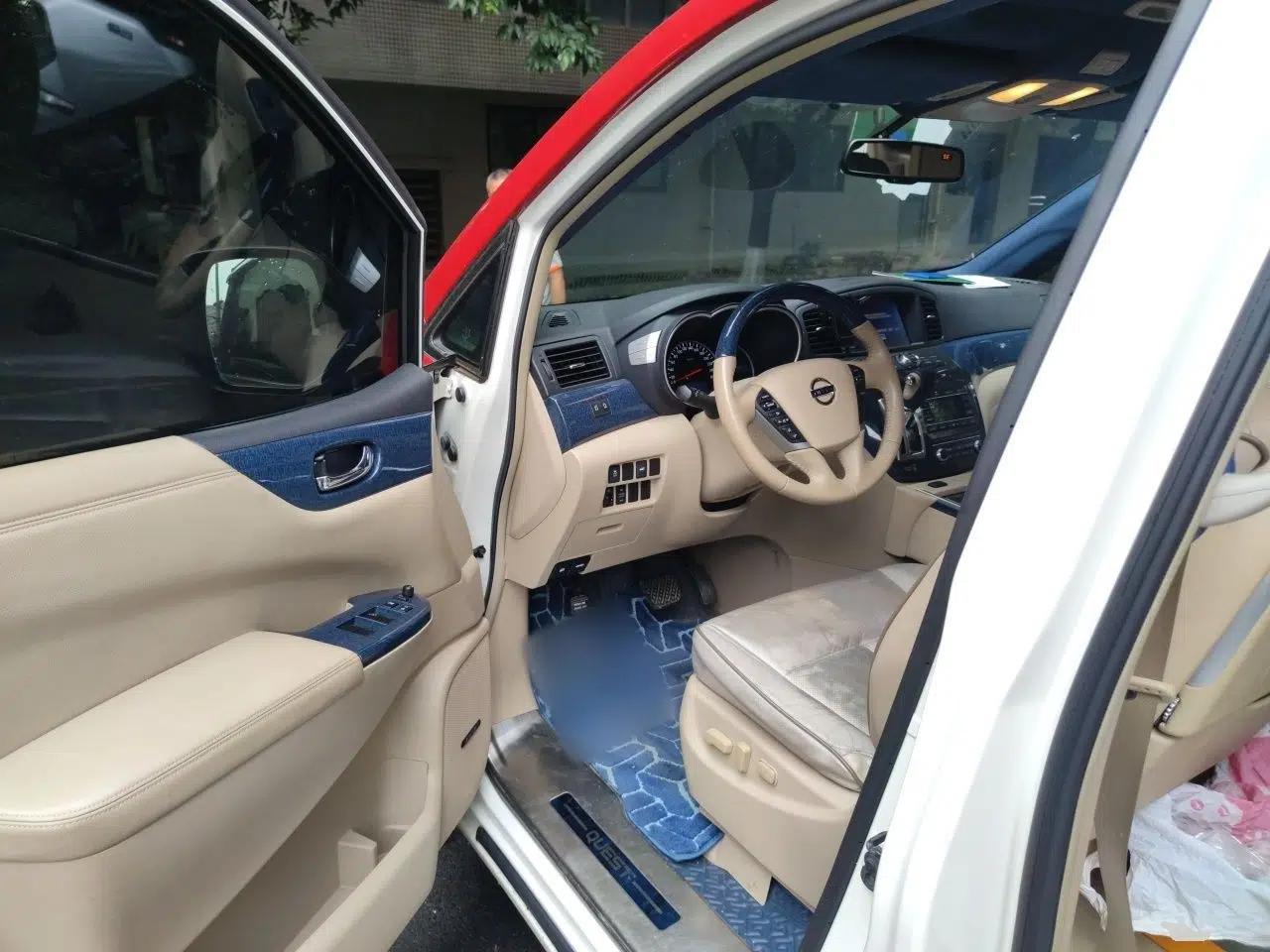 Nissan Quest 2012 3.5L SL — миниатюра 16