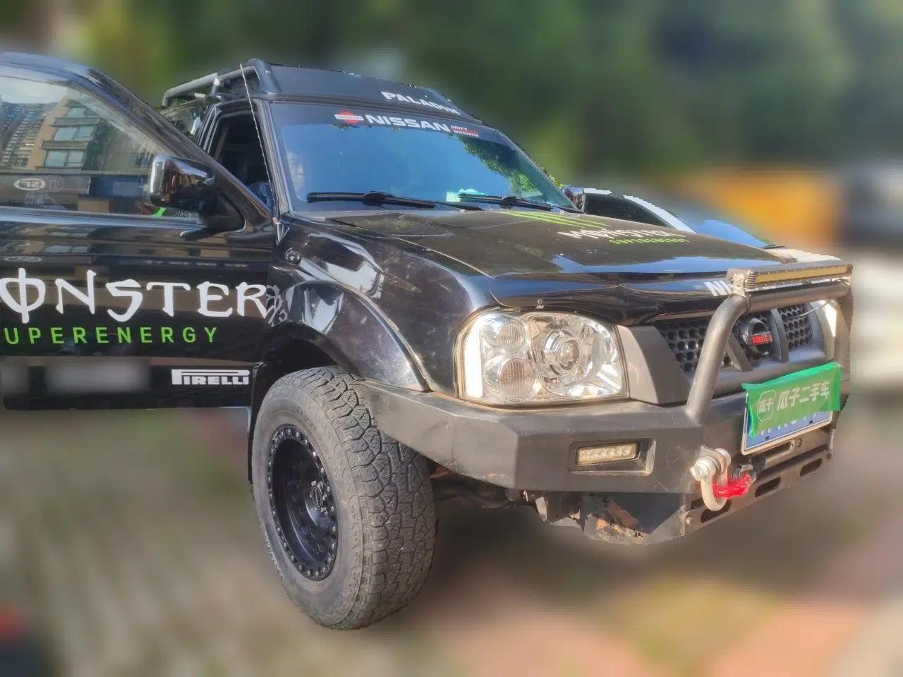 Nissan Paladin 2013 2.4L Four-Wheel Drive Standard Version China IV Standard — миниатюра 3