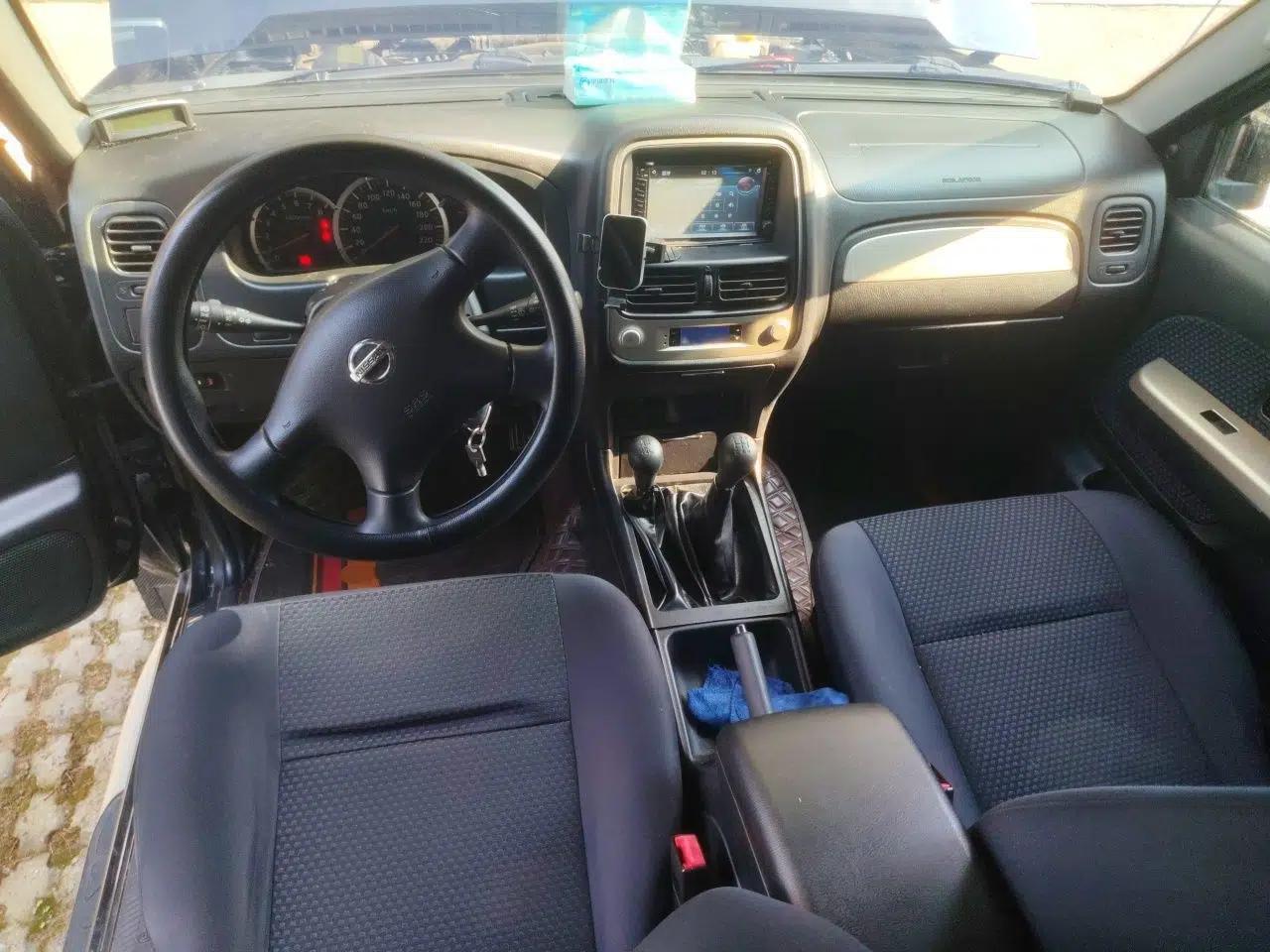 Nissan Paladin 2013 2.4L Four-Wheel Drive Standard Version China IV Standard — миниатюра 9