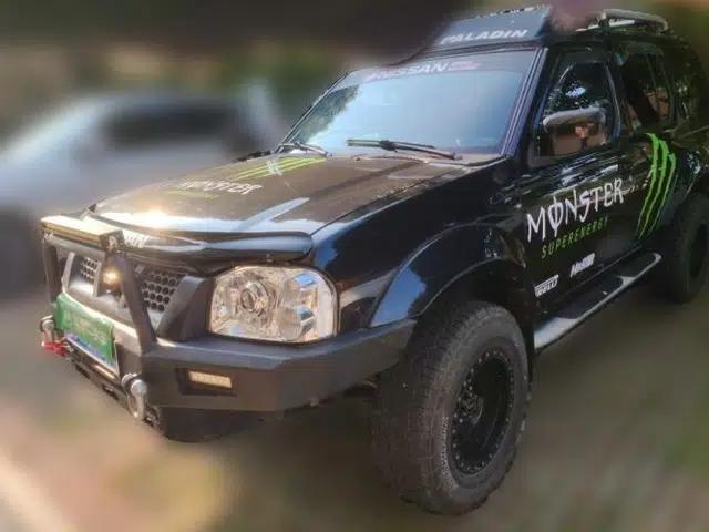 Nissan Paladin 2013 2.4L Four-Wheel Drive Standard Version China IV Standard