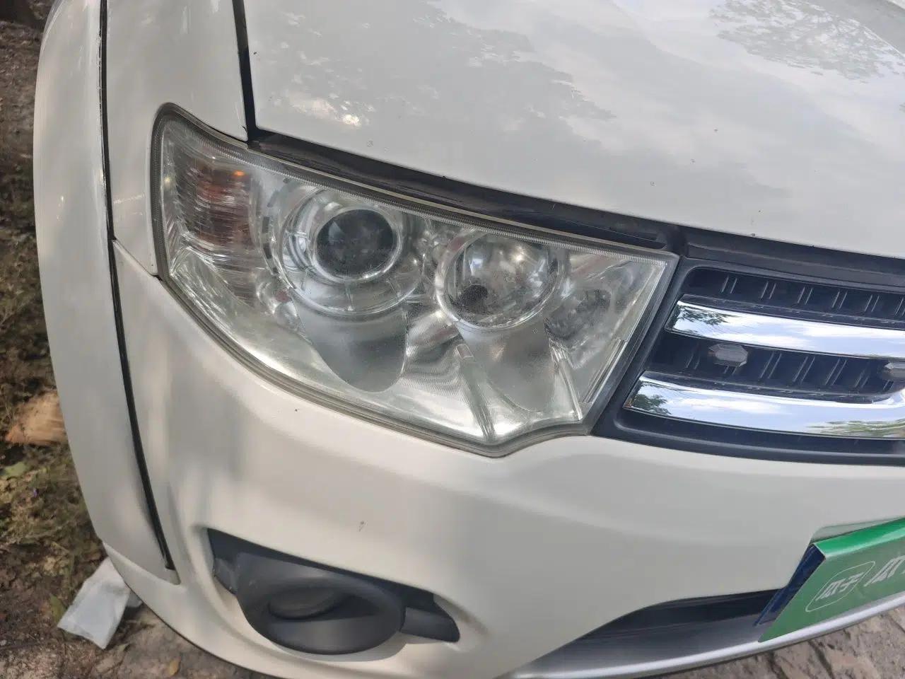 Mitsubishi Pajero Sport 2013 3.0L Automatic Two-Wheel Drive Luxury Edition — миниатюра 7