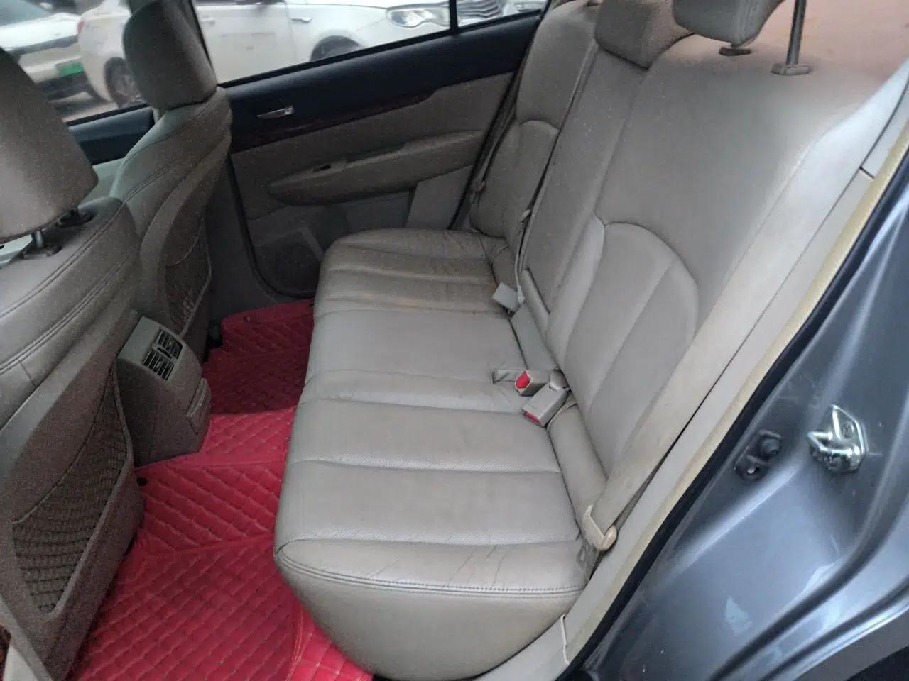 Subaru Legacy 2010 2.5i Luxury Edition — миниатюра 17