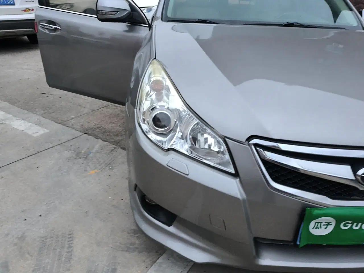 Subaru Legacy 2010 2.5i Luxury Edition — миниатюра 7