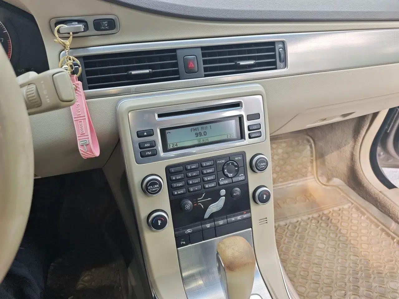 Volvo S80L 2011 2.0T ZhiShang Version — миниатюра 13