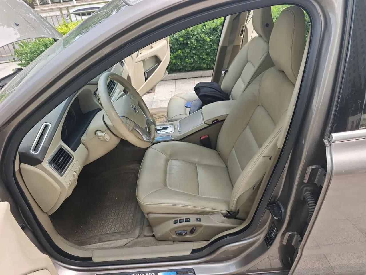 Volvo S80L 2011 2.0T ZhiShang Version — миниатюра 15