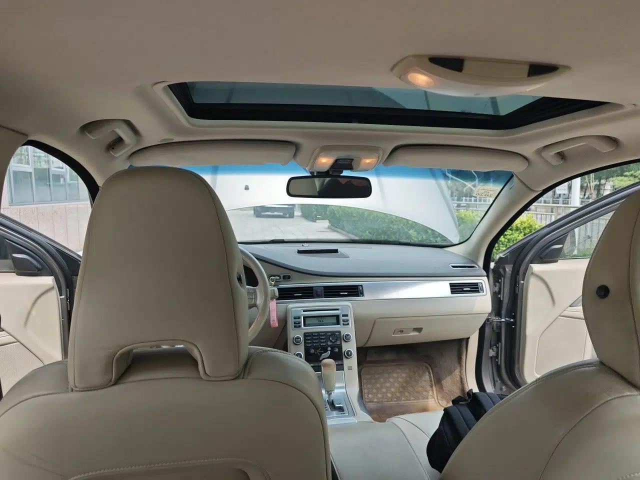 Volvo S80L 2011 2.0T ZhiShang Version — миниатюра 18