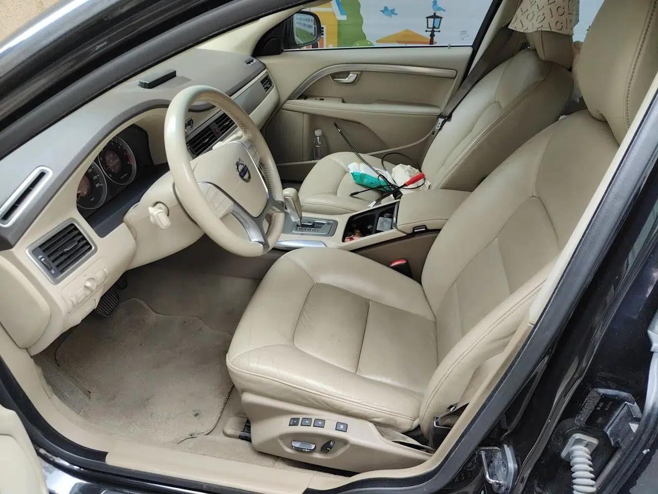 Volvo S80L 2011 2.0T ZhiShang Version — миниатюра 15
