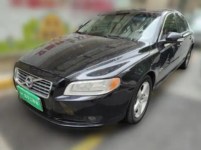 Volvo S80L 2011 2.0T ZhiShang Version