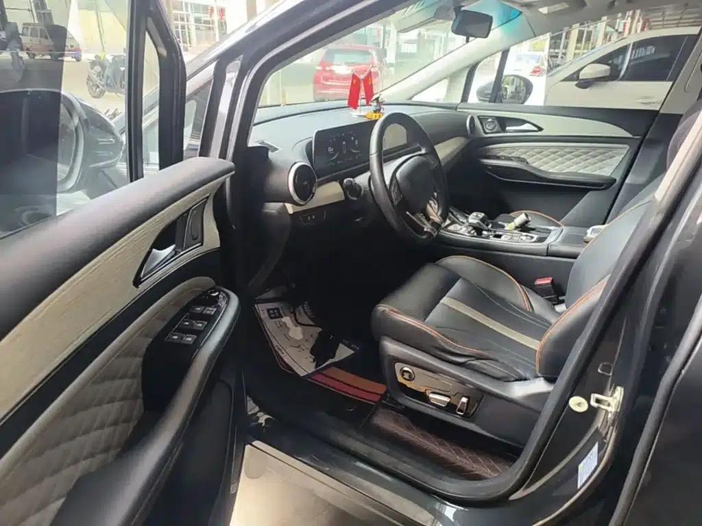 Fengxing Yacht 2022 1.5T DCT Wind Chaser Edition — миниатюра 16