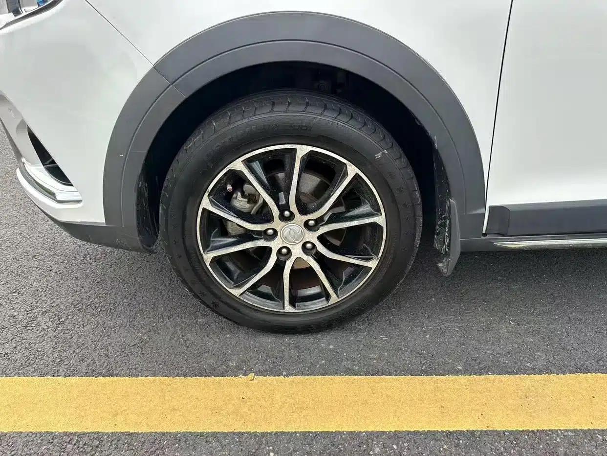 Fengxing SX6 2019 1.6L Manual Deluxe Edition (China VI Emission Standard) — миниатюра 14