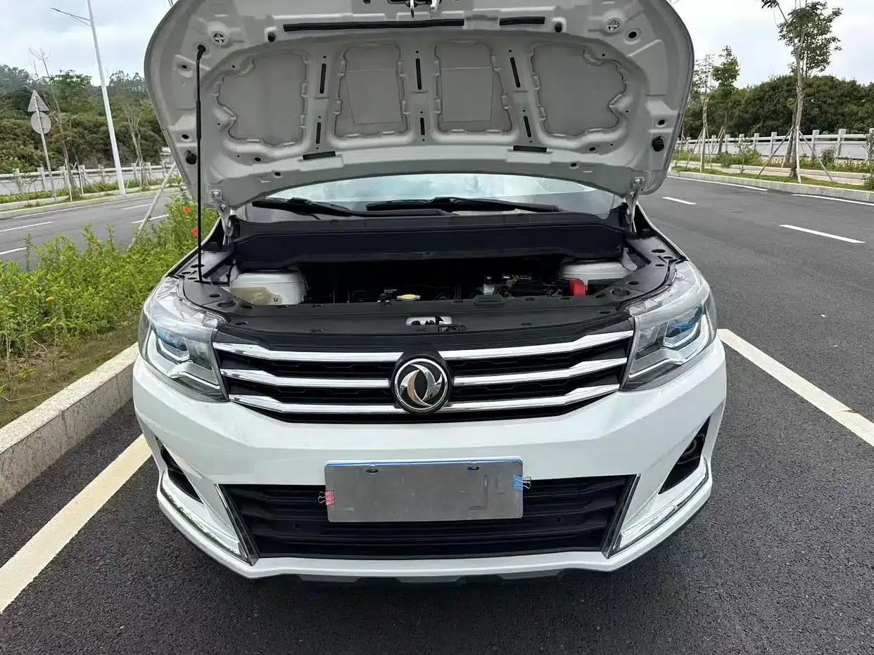 Fengxing SX6 2019 1.6L Manual Deluxe Edition (China VI Emission Standard) — миниатюра 19