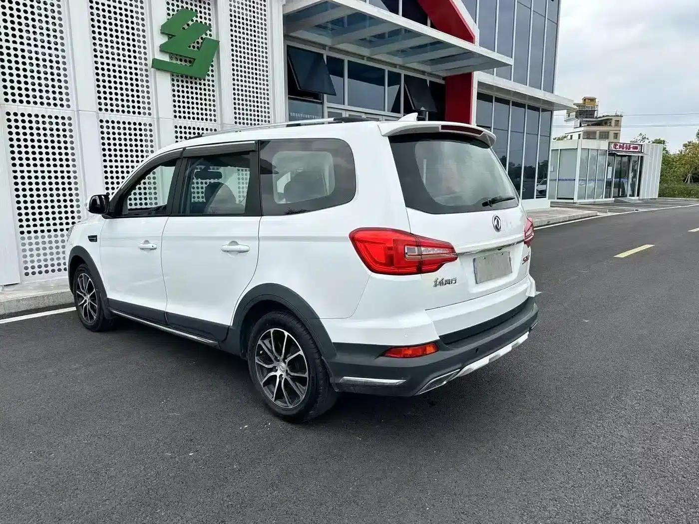 Fengxing SX6 2019 1.6L Manual Deluxe Edition (China VI Emission Standard) — миниатюра 28