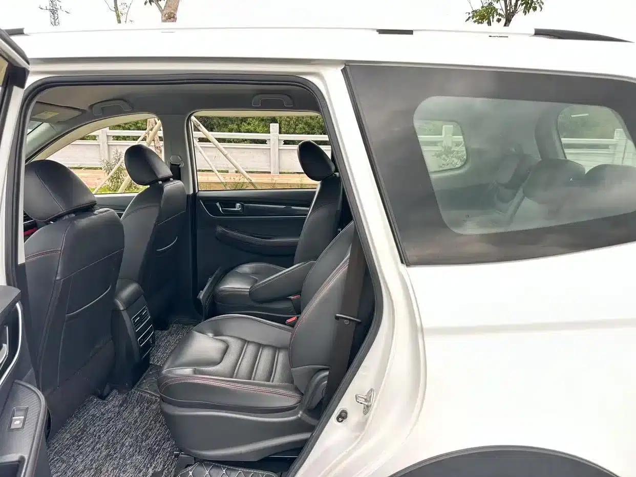 Fengxing SX6 2019 1.6L Manual Deluxe Edition (China VI Emission Standard) — миниатюра 7