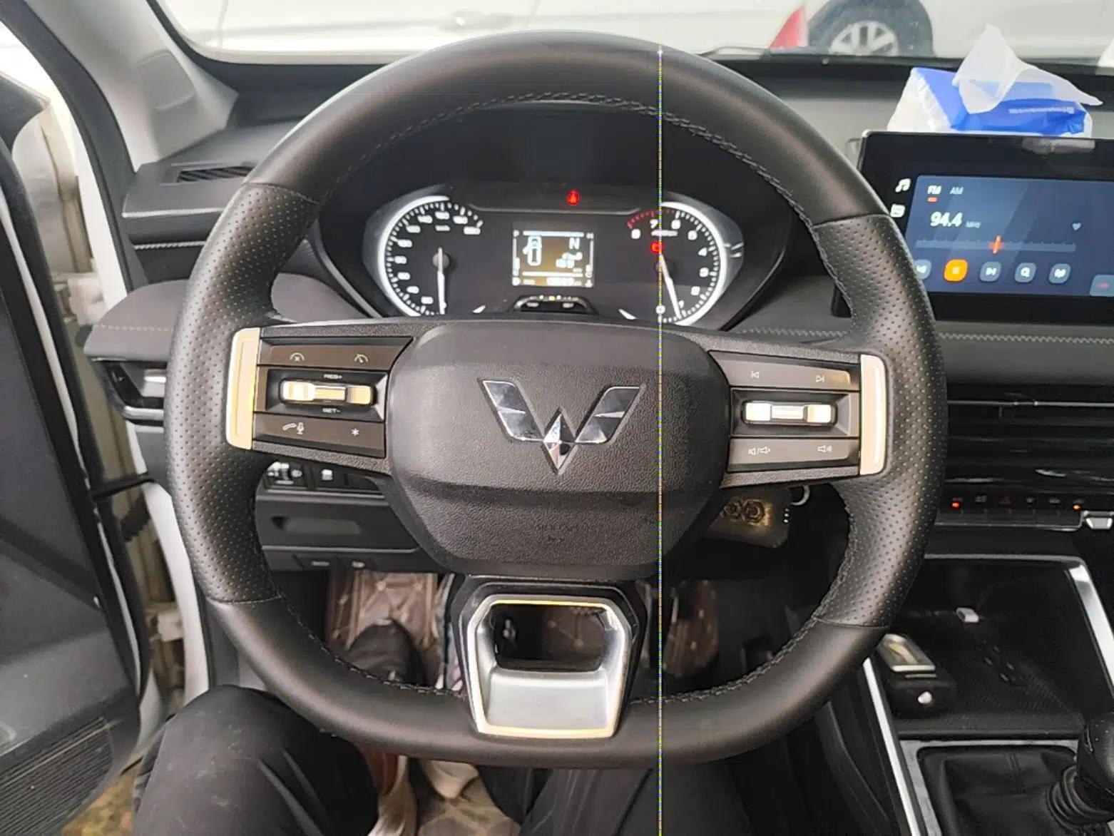 Wuling Alvez 2022 1.5L Manual Comfort Version — миниатюра 18