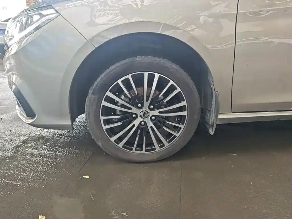 Jingyi S50 2017 2.0L Manual Premium Edition — миниатюра 23