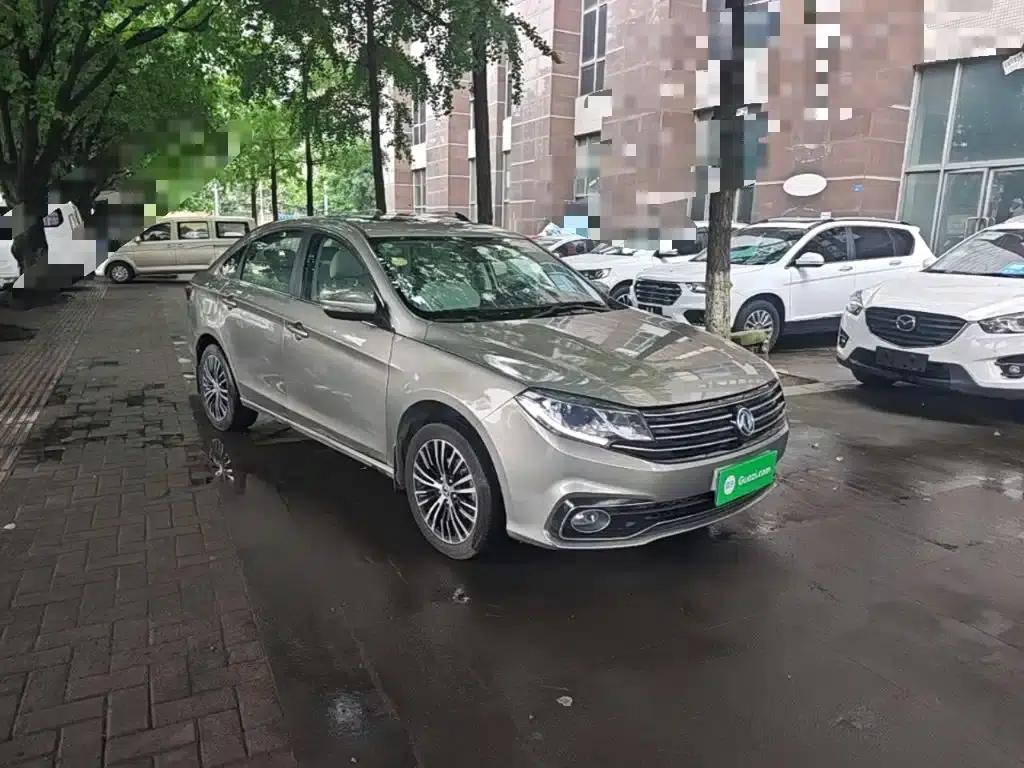 Jingyi S50 2017 2.0L Manual Premium Edition — миниатюра 4