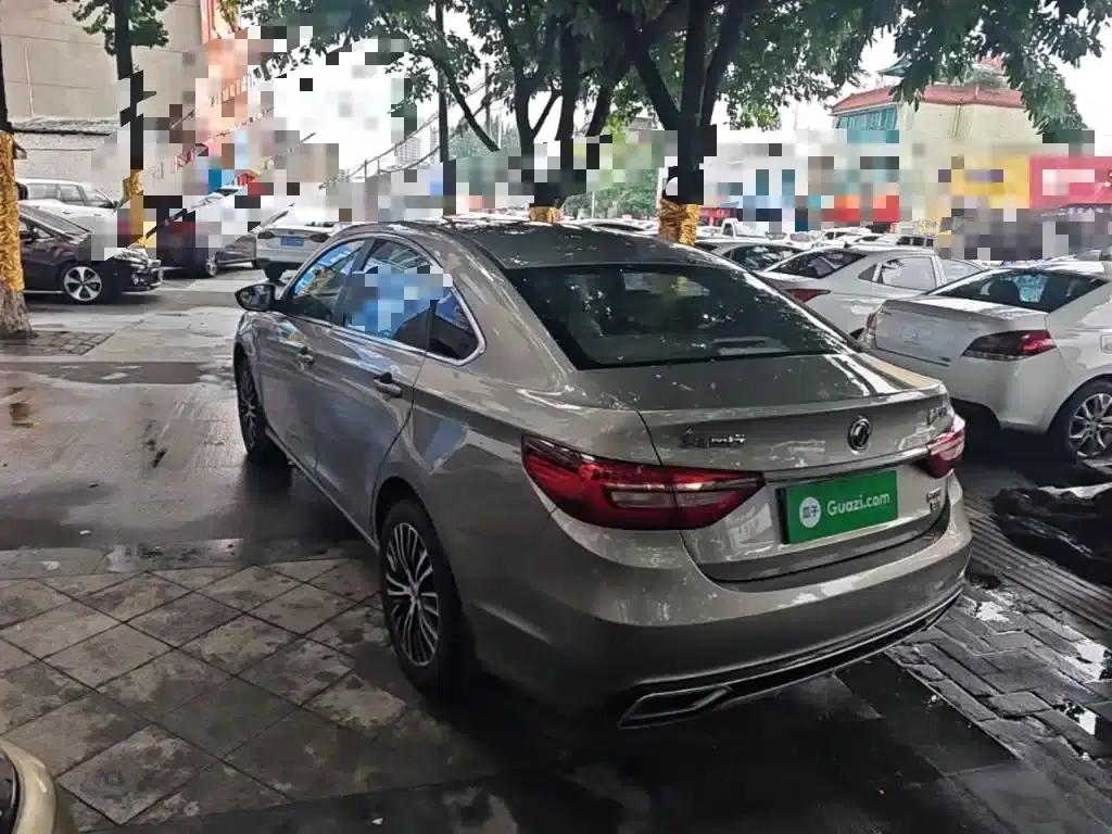 Jingyi S50 2017 2.0L Manual Premium Edition — миниатюра 5