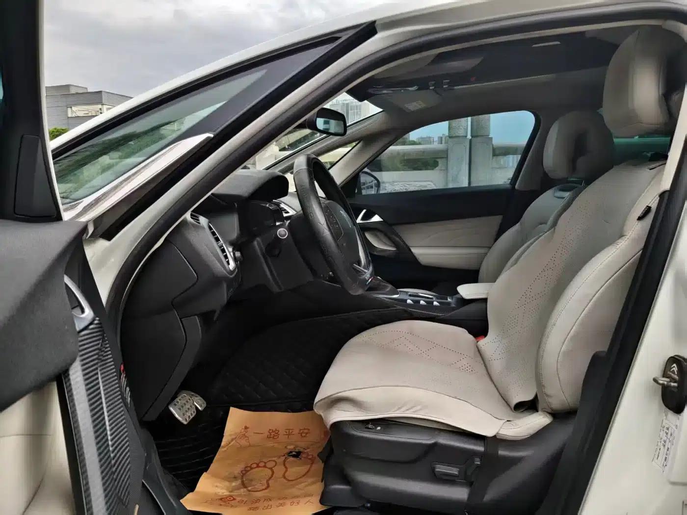 DS 5 2015 1.8T Luxury Edition THP200 — миниатюра 6