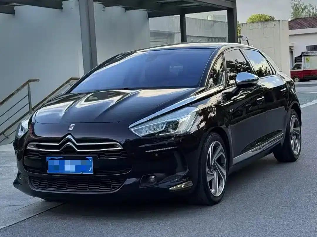 DS 5 2014 1.6T Luxury Edition THP160 — миниатюра 1
