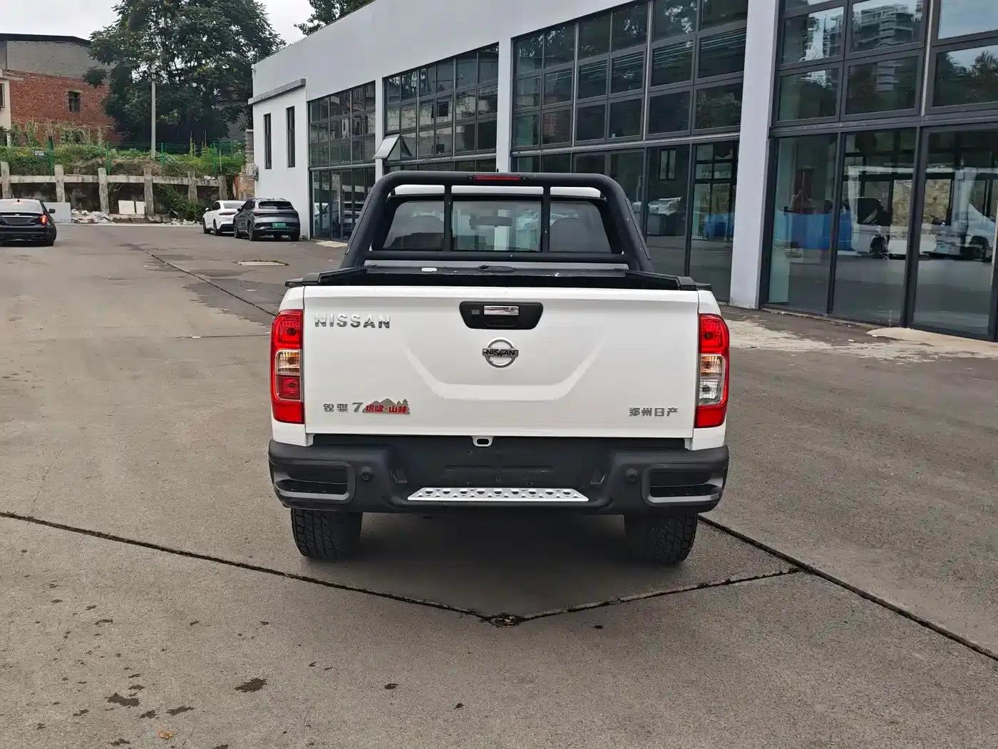 Rich 7 2024 2.3T Automatic 4WD Flatbed Long Cargo Box Diesel Mountain Edition — миниатюра 6