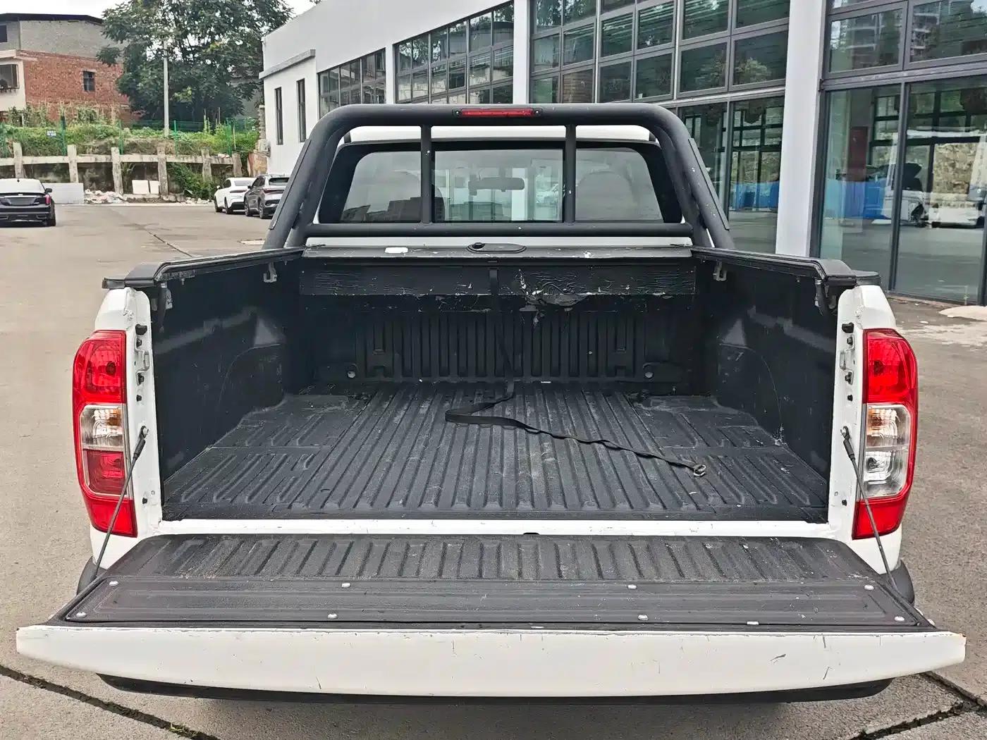 Rich 7 2024 2.3T Automatic 4WD Flatbed Long Cargo Box Diesel Mountain Edition — миниатюра 7