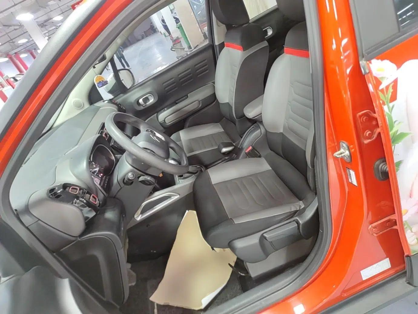 Citroen C4 AIRCROSS Yunyi 2018 230THP Automatic Elysee Edition — миниатюра 17