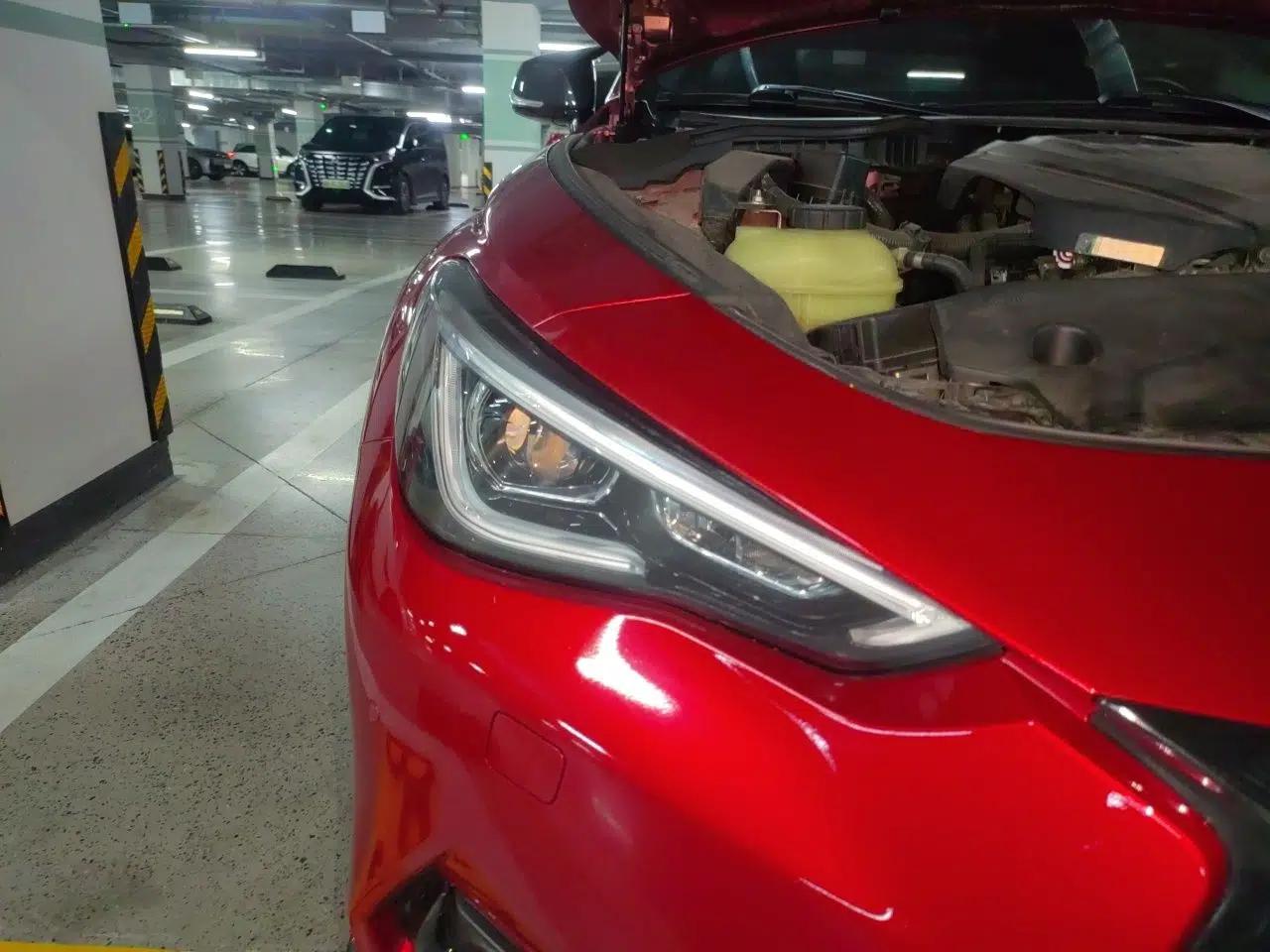 Infiniti Q60 2019 2.0T Luxury Edition — миниатюра 7