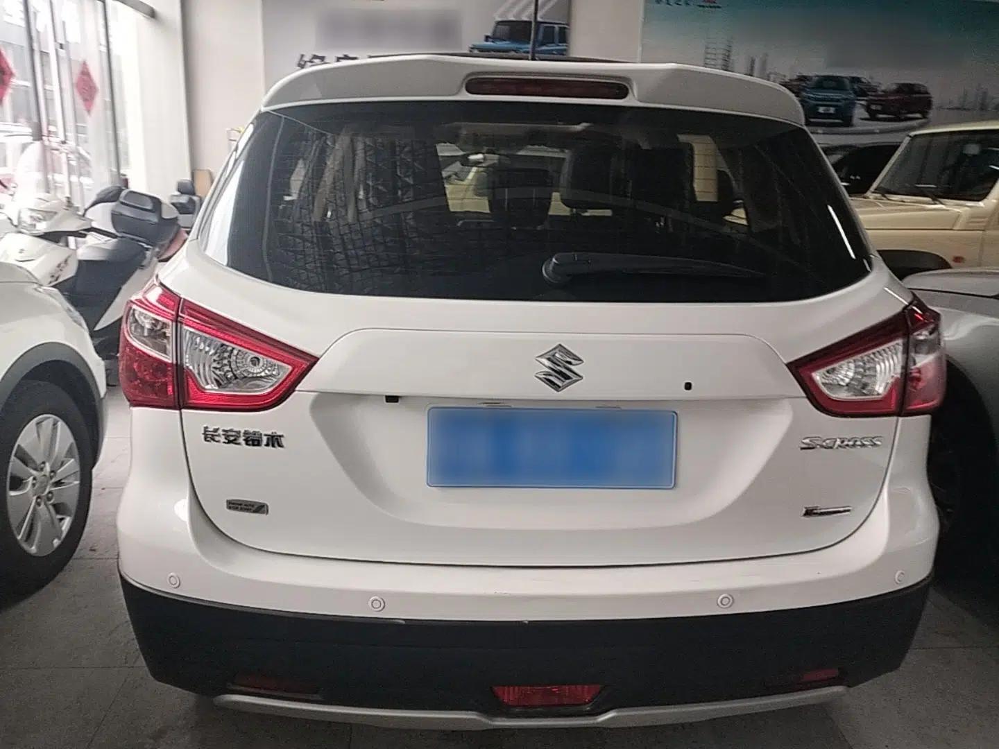 Suzuki S-Cross 2015 1.4T Automatic Two-Wheel Drive Prestige Model — миниатюра 5