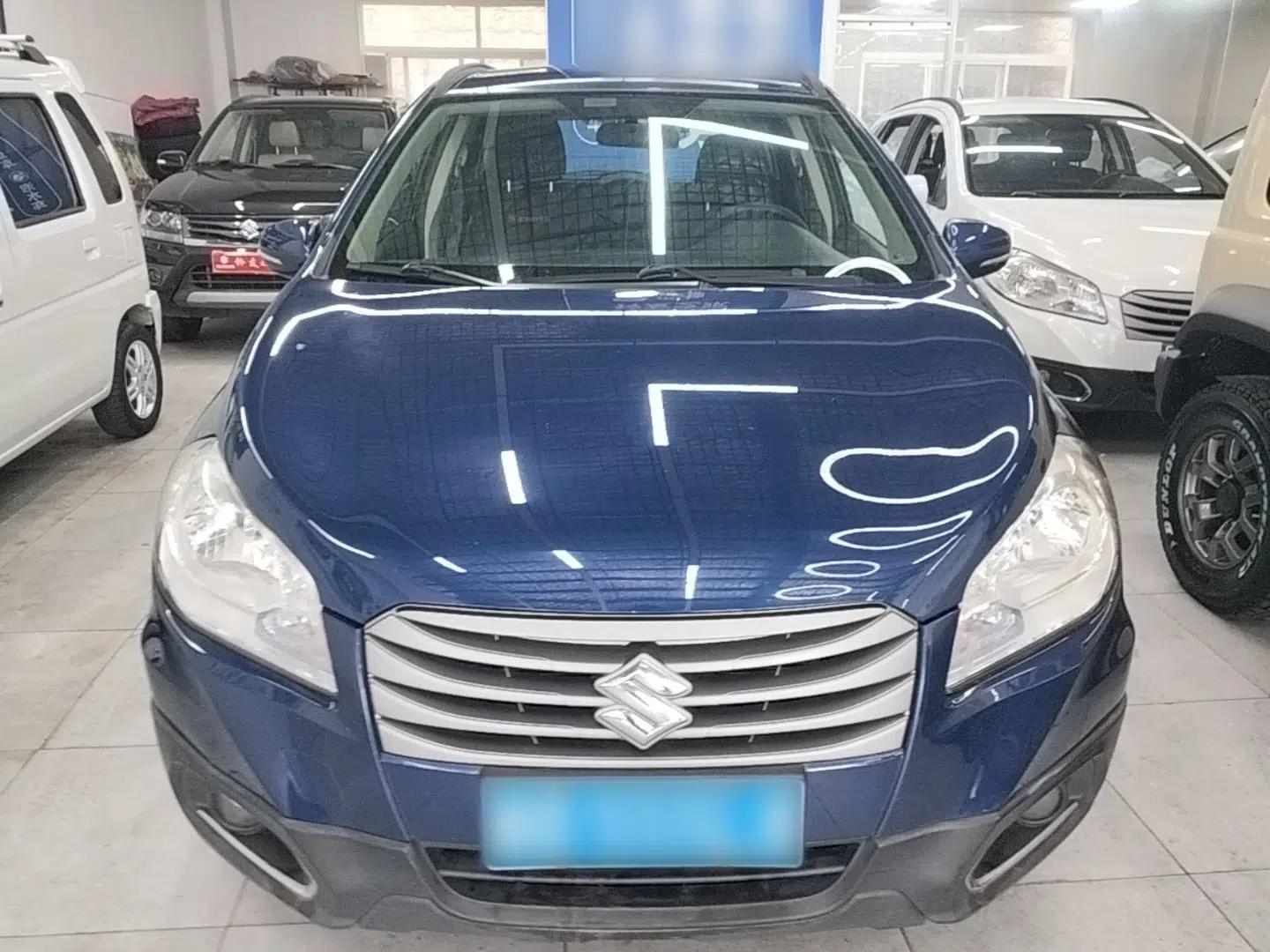 Suzuki S-Cross 2015 1.4T Manual Two-Wheel Drive Prestige Model — миниатюра 2
