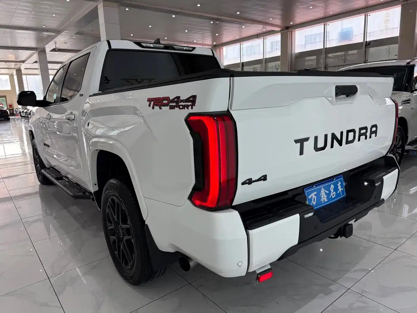 2023 Tundra 3.5T Automatic — миниатюра 16