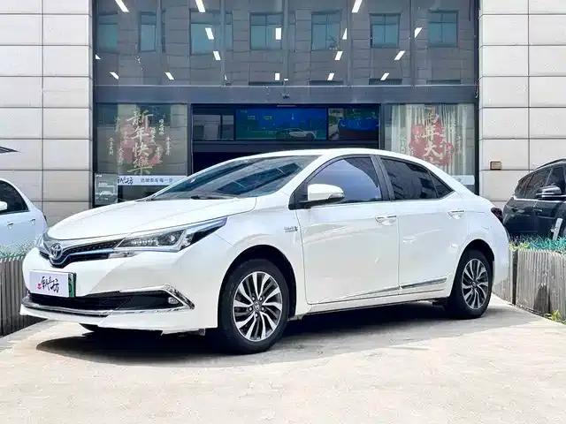 Corolla Hybrid E+ 2019 1.8L E-CVT Luxury Edition