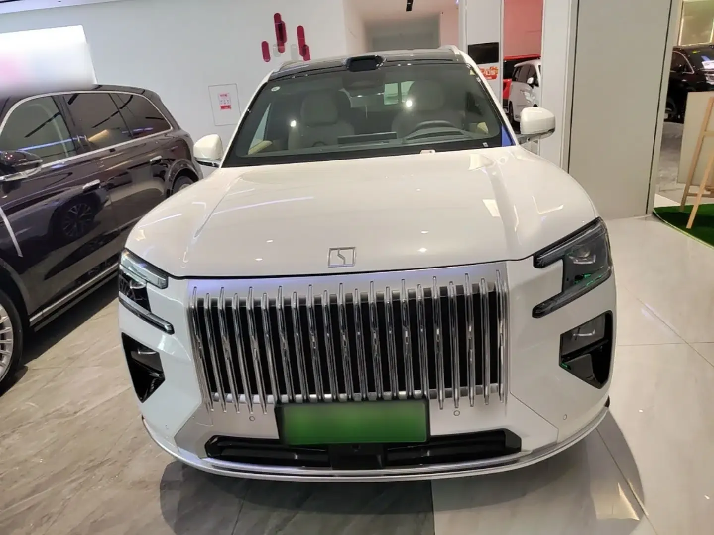 Zeekr 8X 2026 Model Max Edition 70kWh — миниатюра 2